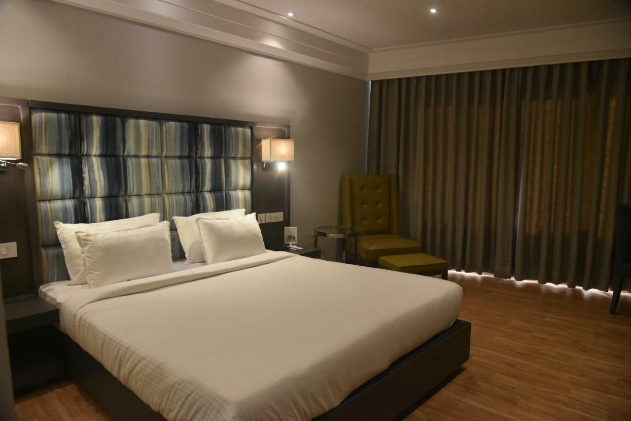Hotel Accord Premier Raigarh Eksteriør billede