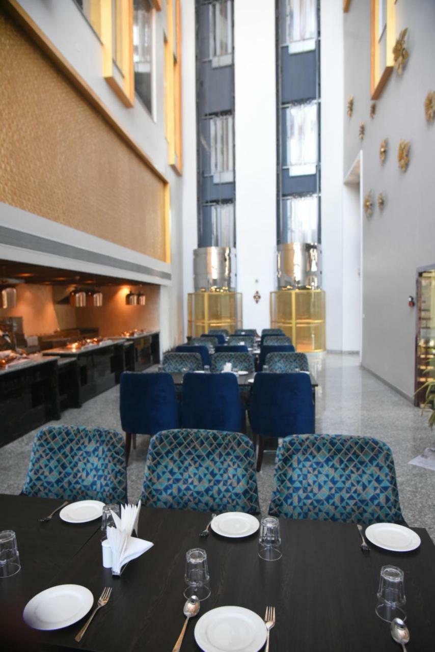 Hotel Accord Premier Raigarh Eksteriør billede