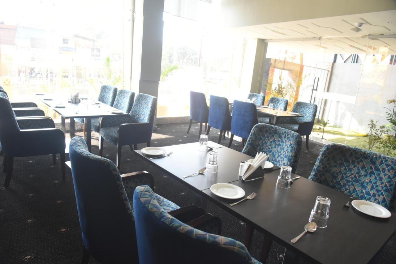 Hotel Accord Premier Raigarh Eksteriør billede